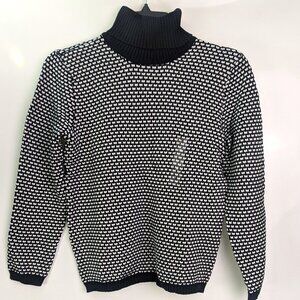NEW Karen Scott Jersey sweater Turtle Neck -size M -Color winter white